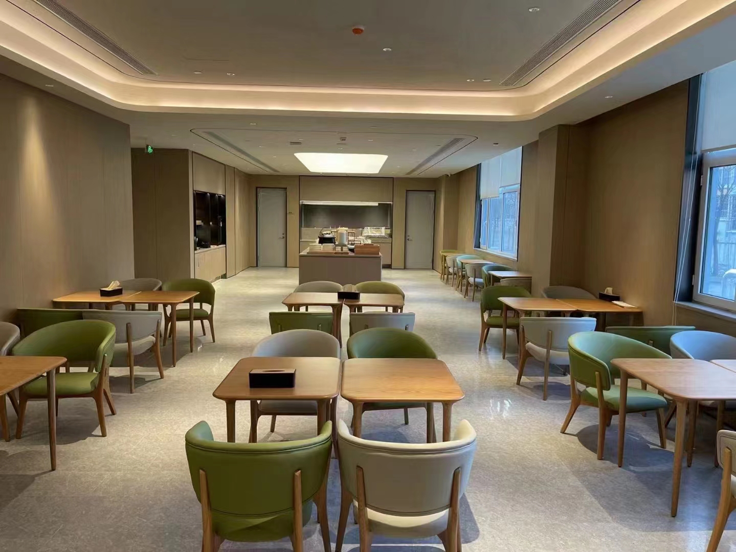 NUEVO JI Hotel (invertido por QDBOSS) abiertoï¼